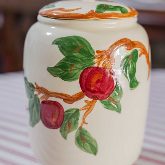 Franciscan Apple Cookie Jar